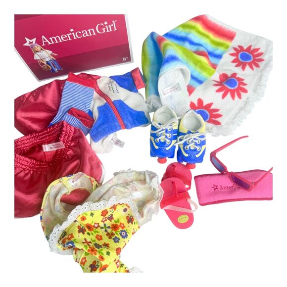American Girl Julie 2in1 Summer Set Roller Skates Towel Shoes Socks Top Swimsuit - Picture 4 of 12